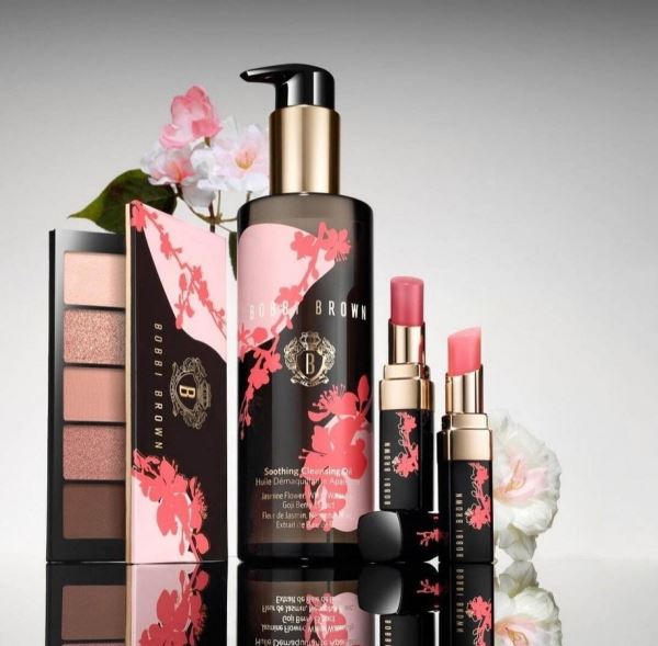  Самая первая информация о весенней коллекции Bobbi Brown Sakura Glow & Blossom Makeup Collection Spring 2022 