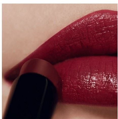
<p>                        Victoria Beckham Posh Lipstick New Shades</p>
<p>                    
